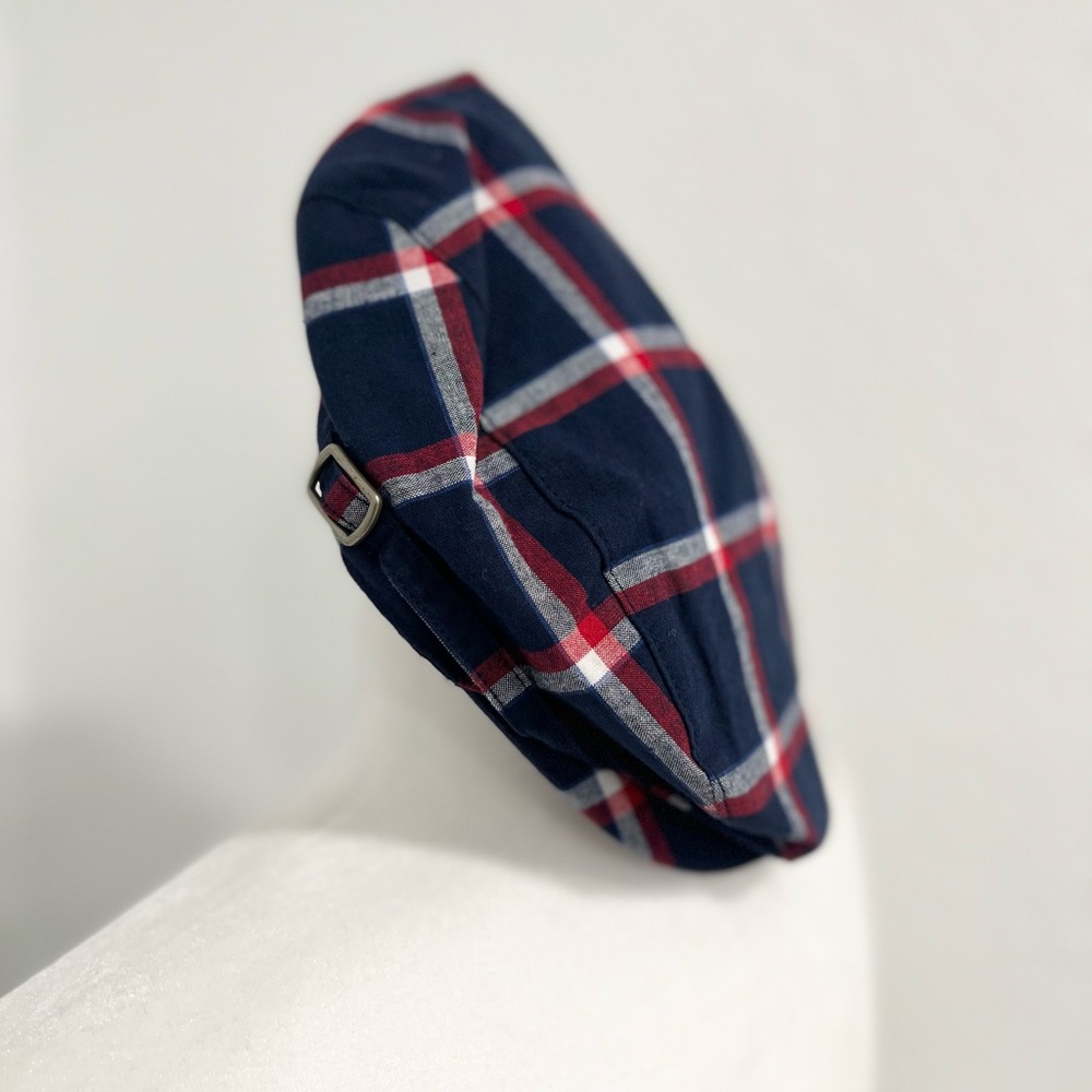 JANIE AND JACK blue, red, and white newsboy cap